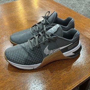 Men’s 9 Nike Metcon like new